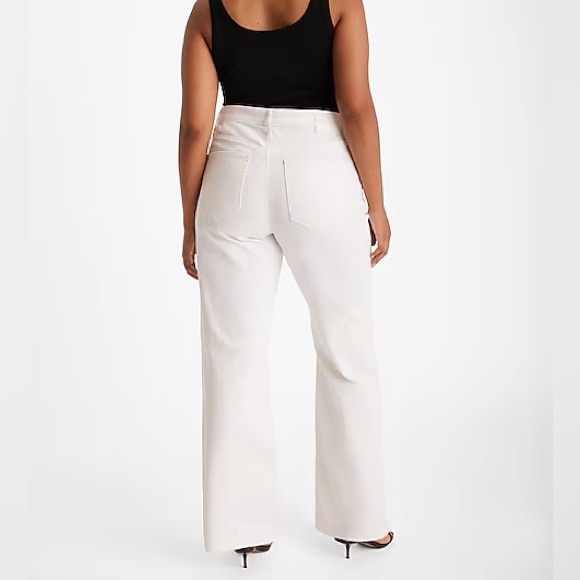 Relaxed Straight Leg Jeans - Picture 1 of 6